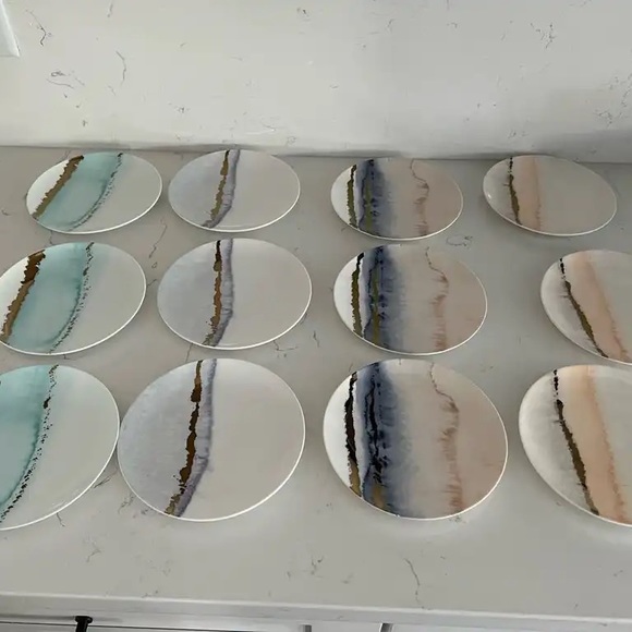 Lenox Radiance collection dessert plates - Picture 2 of 2